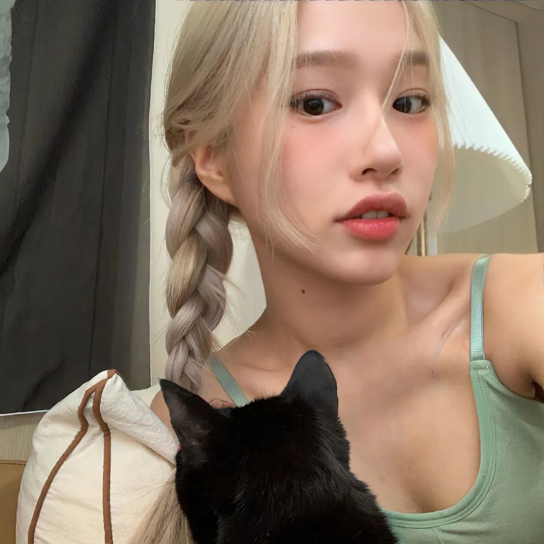 楼下的女人和楼上的男人