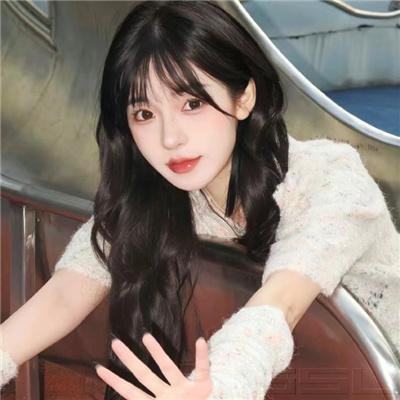 修学旅行时被分进了合不来的组